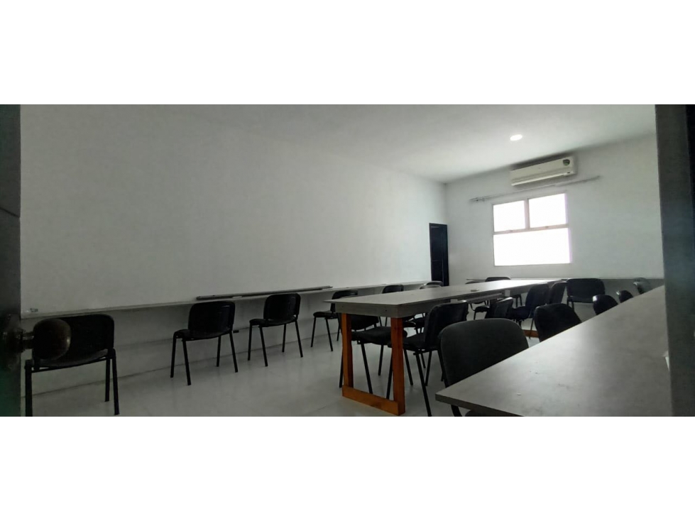 ALQUILER DE LOCAL EN CIUDAD JARDIN - BARRANQUILLA — foto 3