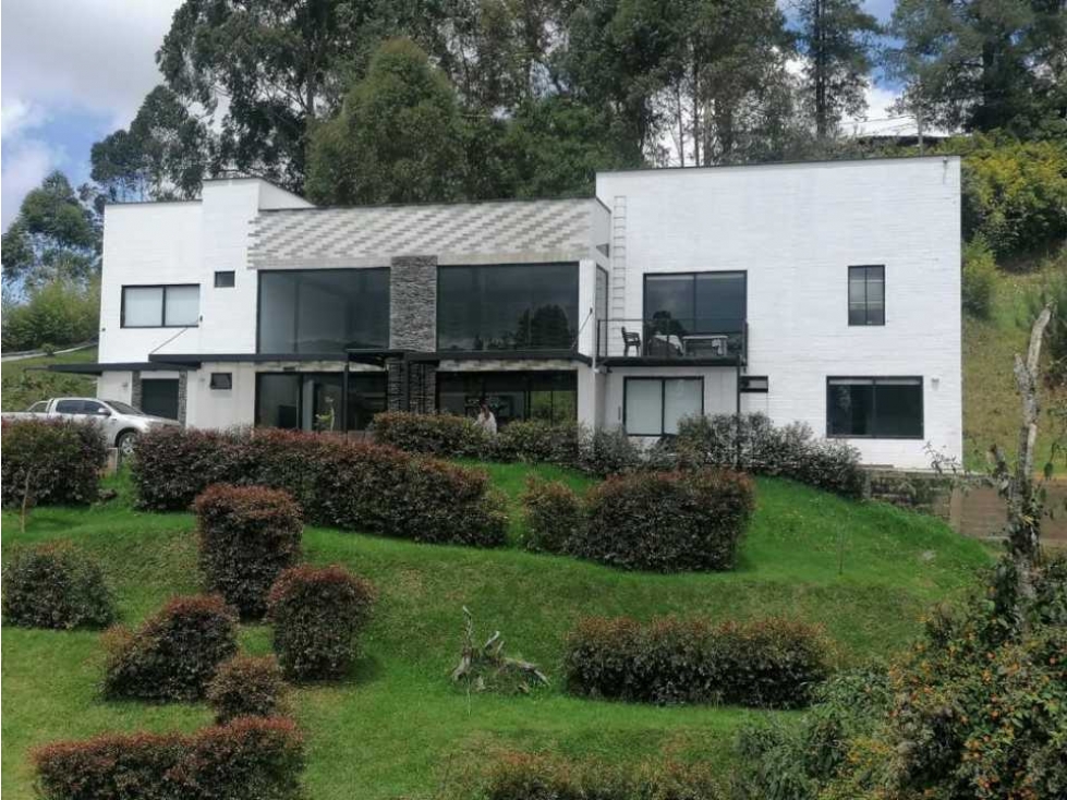 CASA EN VENTA ALTO DE LAS PALMAS (T)