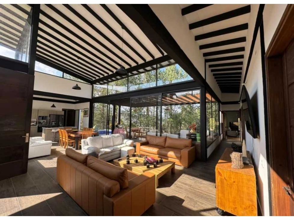 CASA CAMPESTRE EN VENTA EL RETIRO (T)