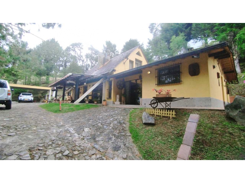 CASA CAMPESTRE EN VENTA ALTO DE LAS PALMAS ENVIGADO (T)