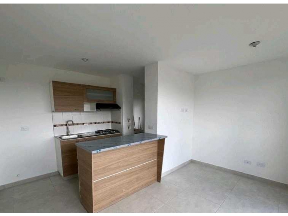 APARTAMENTO EN VENTA RIONEGRO FONTIBON (T)