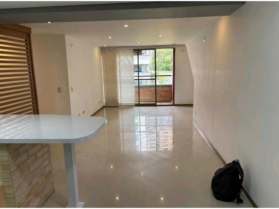 APARTAMENTO EN VENTA SABANETA SECTOR AVES MARIA(T)