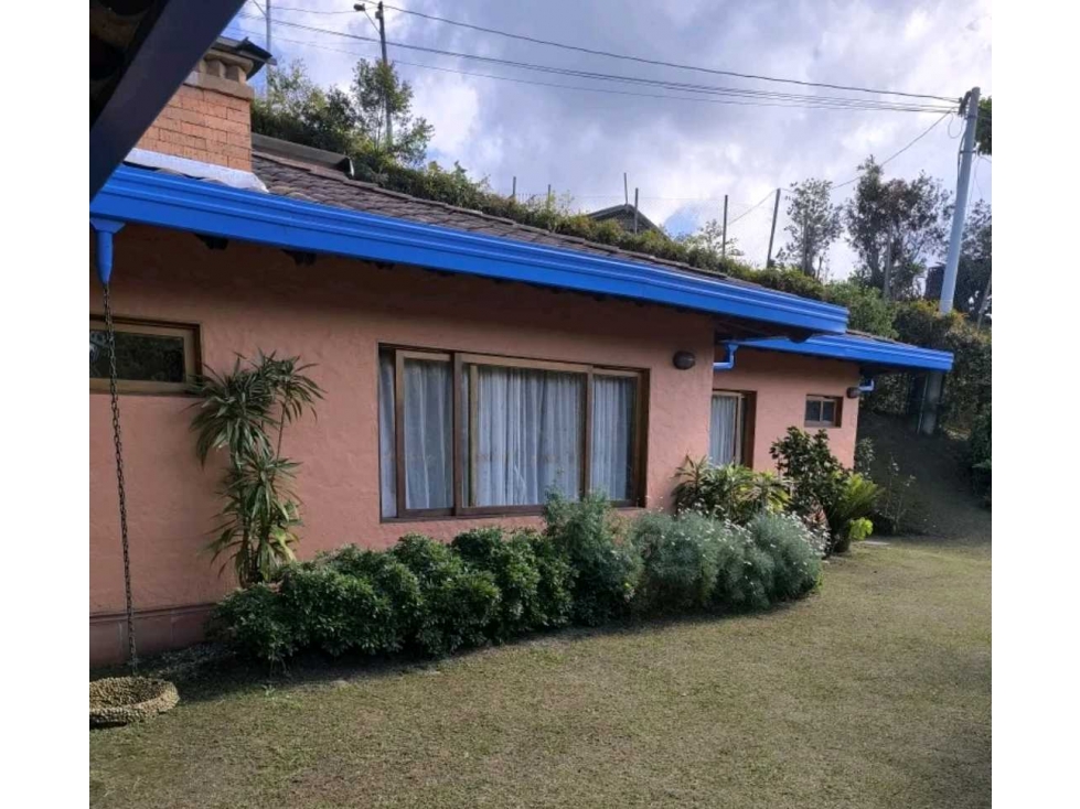 CASA CAMPESTRE EN VENTA EL RETIRO (T)