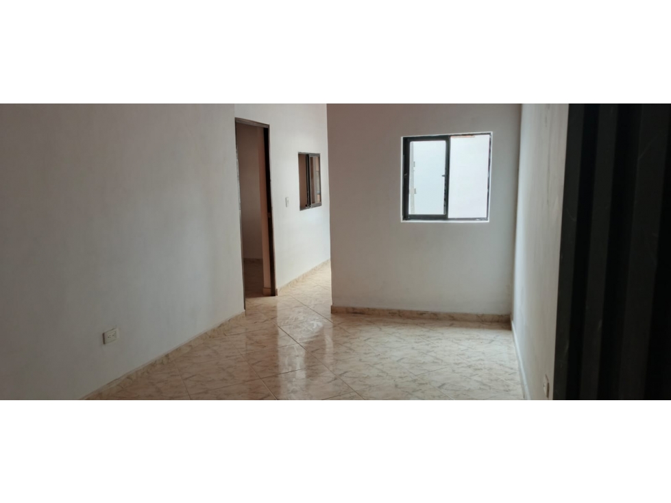 CASA EN VENTA CAMPO VALDES (P)