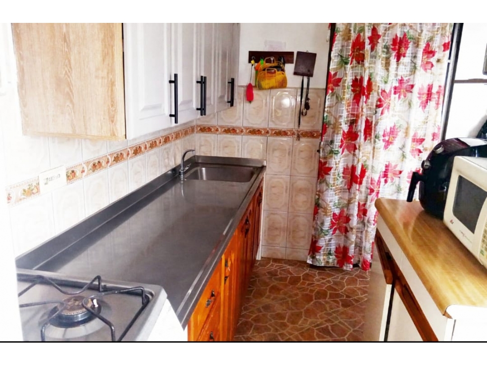 CASA EN VENTA ROBLEDO SECTOR EL DIAMANTE (D)