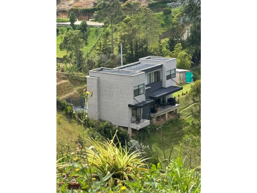 CASA CAMPESTRE EN VENTA SAN VICENTE FERRER (T)