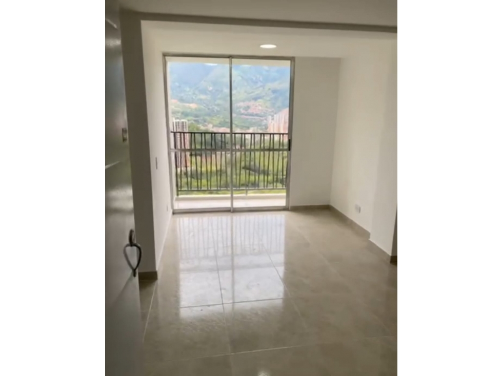 APARTAMENTO EN VENTA SANTA ANA BELLO(P)