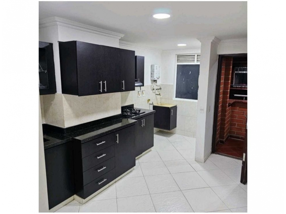 APARTAMENTO EN VENTA CALASANZ PARTE BAJA (L)