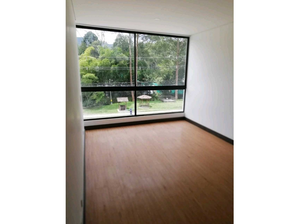 APARTAMENTO EN VENTA EL RETIRO (T)