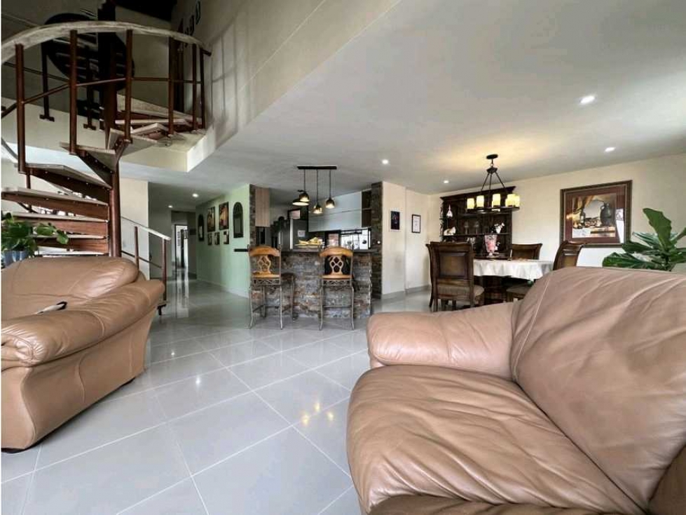 PENTHOUSE EN VENTA LAURELES (T) — foto 2