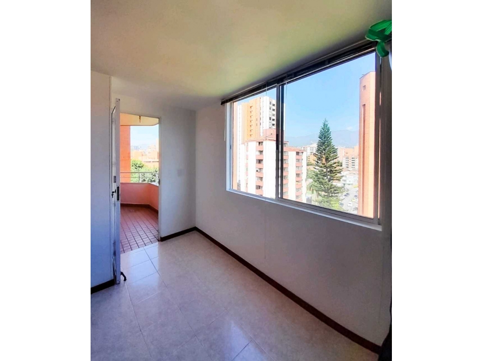 APARTAMENTO EN VENTA LAURELES (T) — foto 4