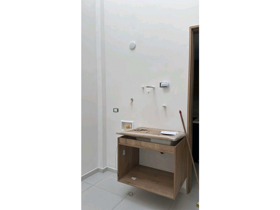 CASA UNIFAMILIAR EN VENTA LA CEJA (T) — foto 4