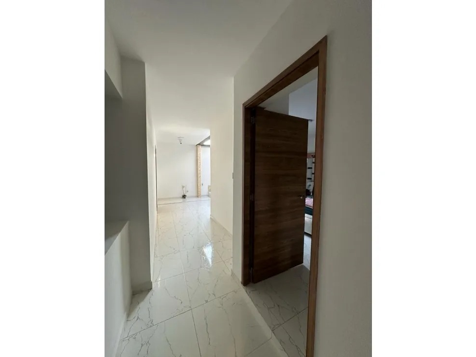CASA EN VENTA LOS COLORES (L) — foto 4