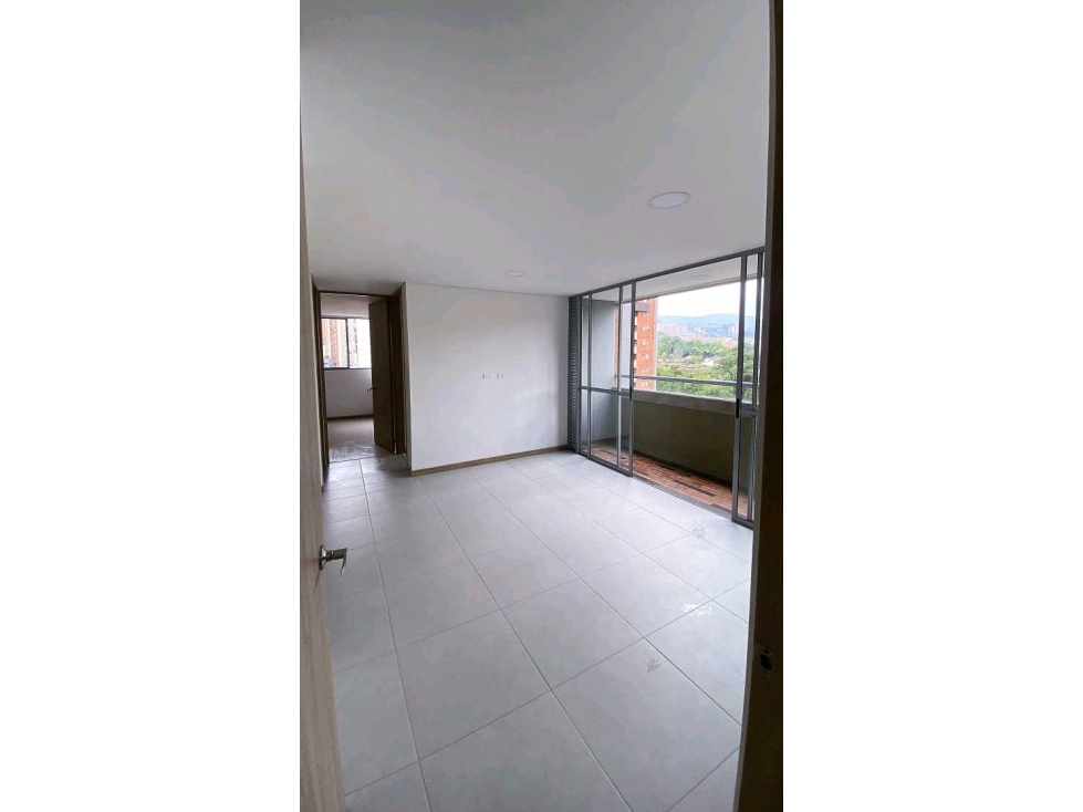 APARTAMENTO EN VENTA ITAGUI SECTOR SURAMERICA (T) — foto 5