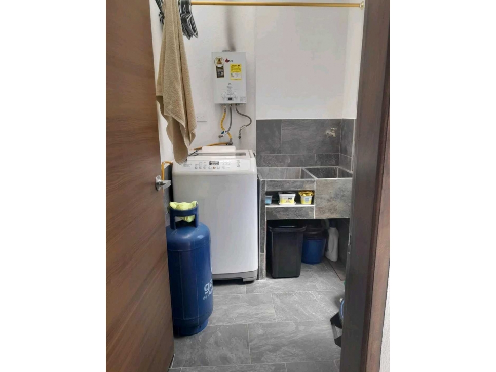 APARTAMENTO EN VENTA EL CARMEN DE VIVORAL (T) — foto 4
