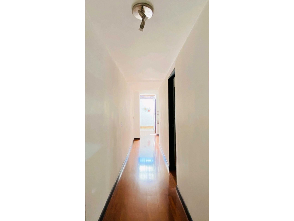 APARTAMENTO EN VENTA BOSTON (O) — foto 4
