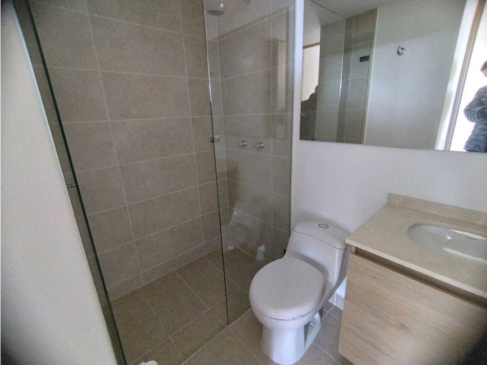 APARTAMENTO EN VENTA RIONEGRO SECTOR LAURELES (T) — foto 3