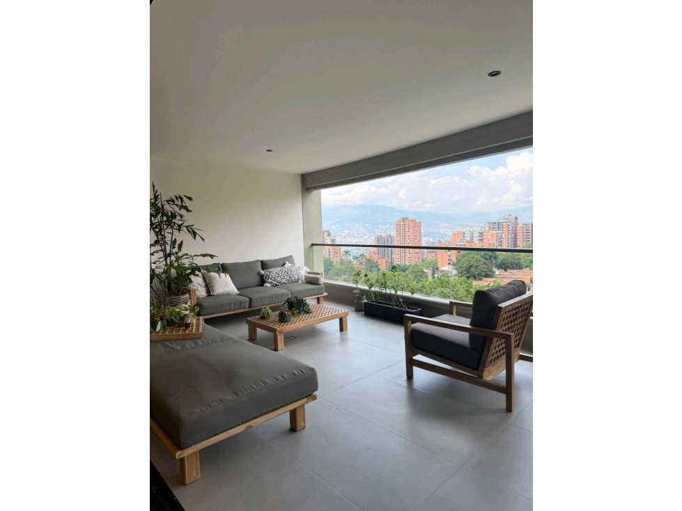 APARTAMENTO EN VENTA EL POBLADO SECTOR LOS BALSOS (T) — foto 3