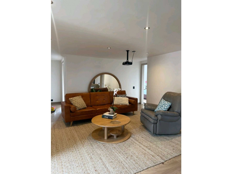 APARTAMENTO EN VENTA EL POBLADO SECTOR LOS BALSOS (T) — foto 5
