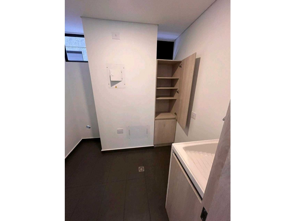 APARTAMENTO EN VENTA ALTOS DEL POBLADO (T) — foto 6