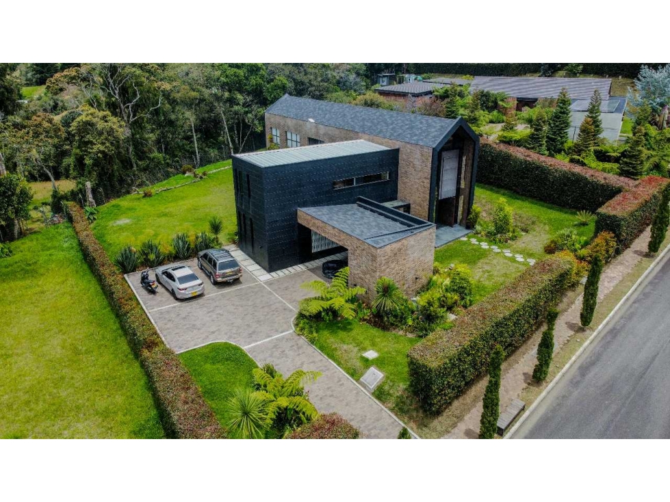 CASA CAMPESTRE EN VENTA ENVIGADO SECTOR ALTO DE LAS PALMAS (T) — foto 2