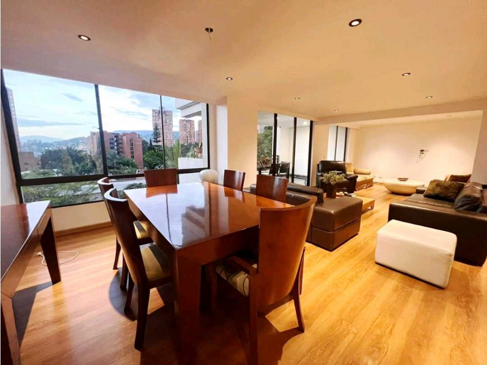 APARTAMENTO EN VENTA EL POBLADO SECTOR LOS BALSOS (T) — foto 2