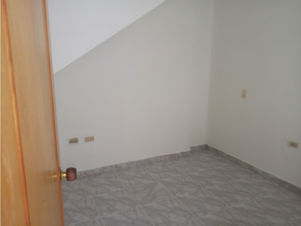 CASA EN VENTA EN ARANJUEZ (D) — foto 3