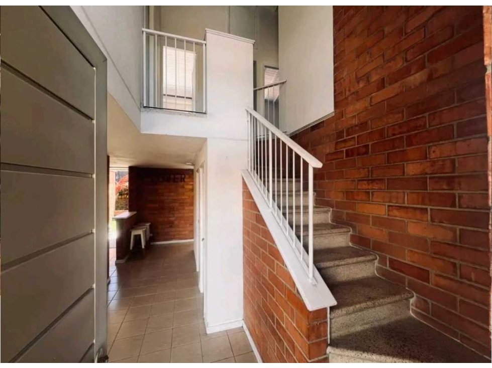 CASA UNIFAMILIAR EN VENTA LA ESTRELLA SECTOR SURAMERICA (T) — foto 2