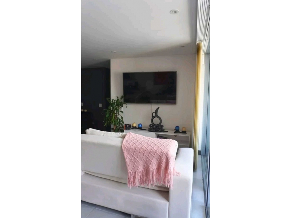 APARTAMENTO EN VENTA EL POBLADO SECTOR CIUDAD DEL RIO (T) — foto 3