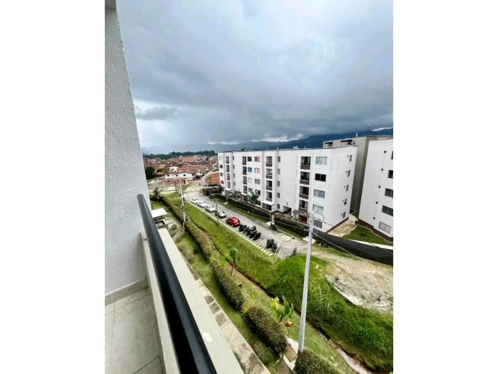 APARTAMENTO EN VENTA LA CEJA (T) — foto 2