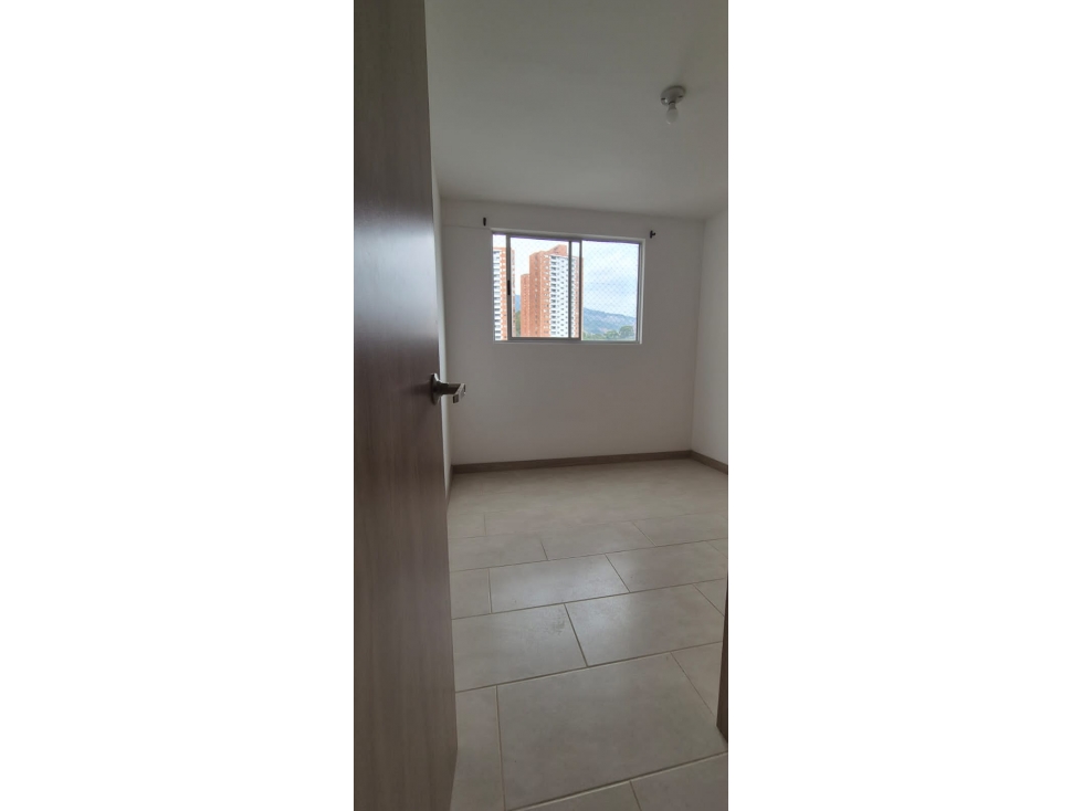 APARTAMENTO EN VENTA CALASANZ PARTE ALTA (L) — foto 3