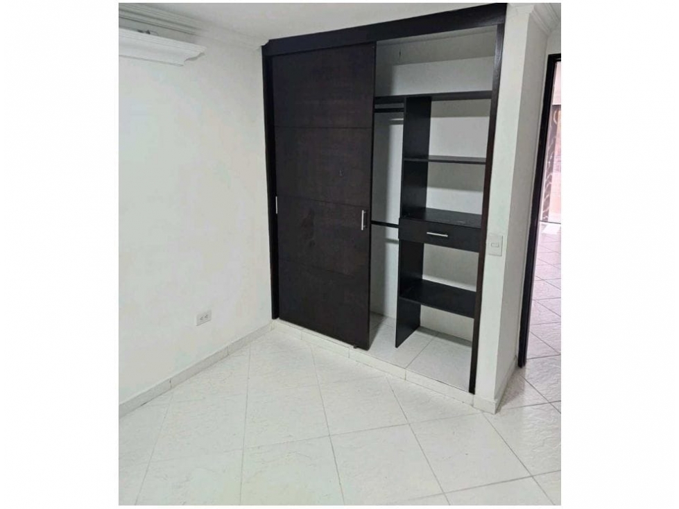 APARTAMENTO EN VENTA CALASANZ PARTE BAJA (L) — foto 2