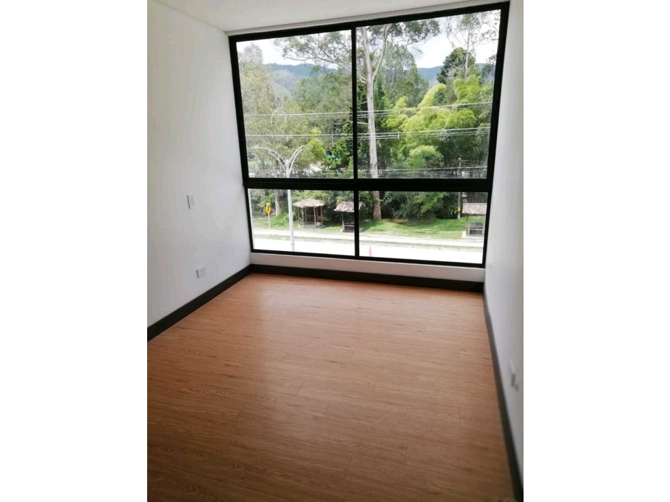 APARTAMENTO EN VENTA EL RETIRO (T) — foto 2