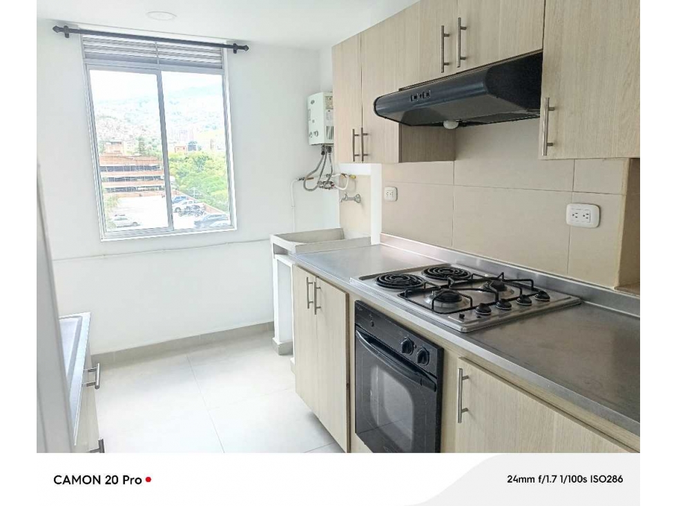 APARTAMENTO EN VENTA COLORES (N) — foto 2
