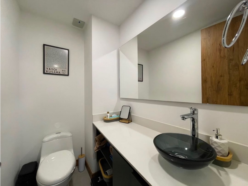 Venta ApartaLoft Poblado Ciudad del Río — foto 3