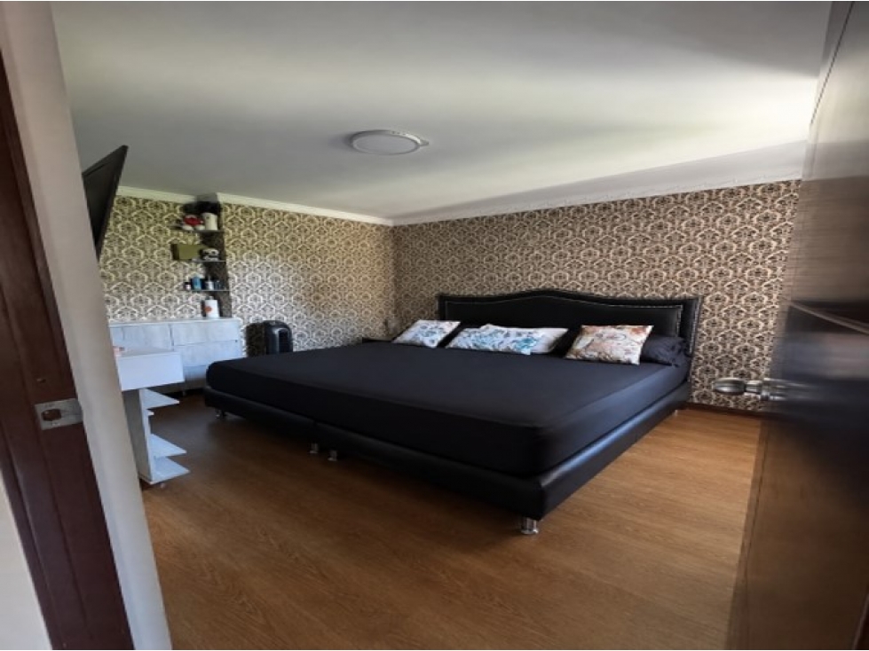 Apartamento En Venta Loma De Los Bernal Medellín — foto 5