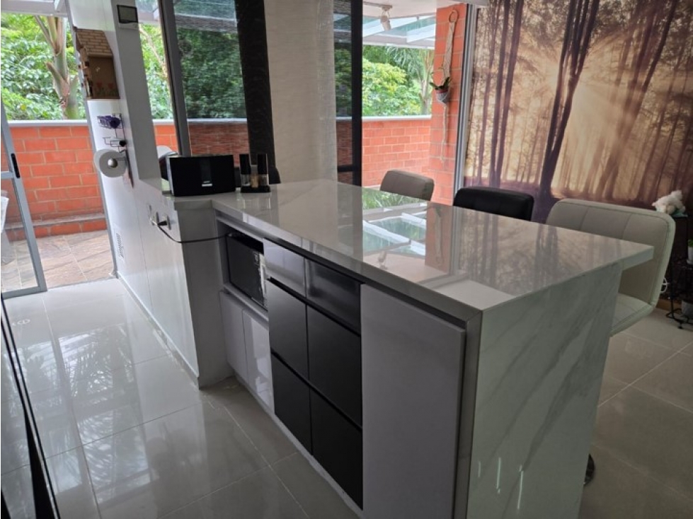 Apartamento En Venta En Loma Del Indio — foto 2
