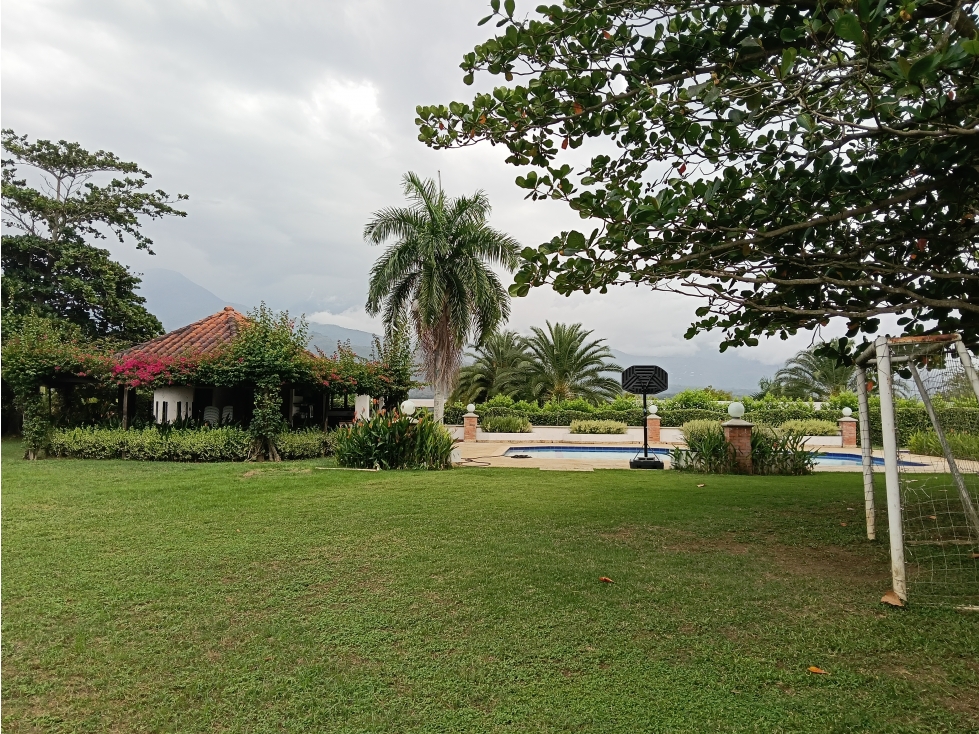 HERMOSA FINCA ENTRADA A SANTA FE DE ANTIOQUIA VEREDA PAN GORDITO