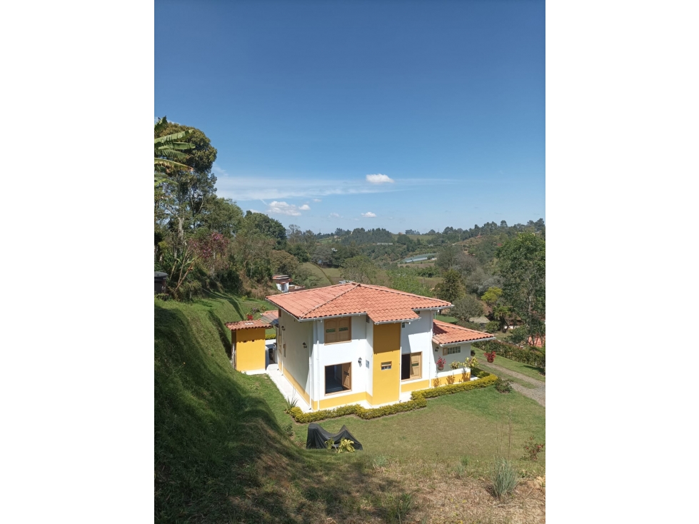 Casa Campestre en Marinilla con hermoso lote — foto 4