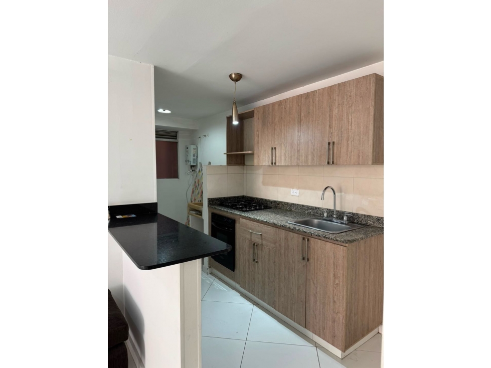 VENDO APTO EL POBLADO — foto 3