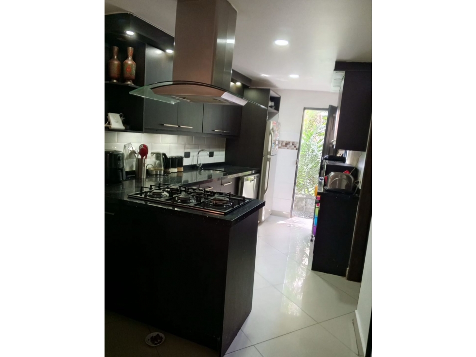VENDO CASA REFORMADA SECTOR INTERMEDIA — foto 4