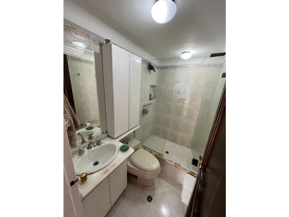 VENDO CASA PARA REFORMAR - LOMA DEL CAMPESTRE — foto 6