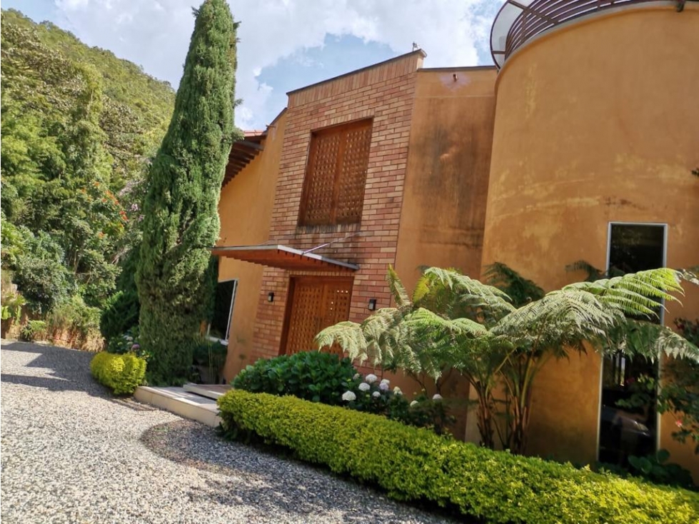 VENTA CASA CAMPESTRE EL SALADITO,CALI
