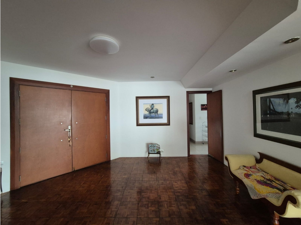 ALQUILER APARTAMENTO ARBOLEDA, CALI