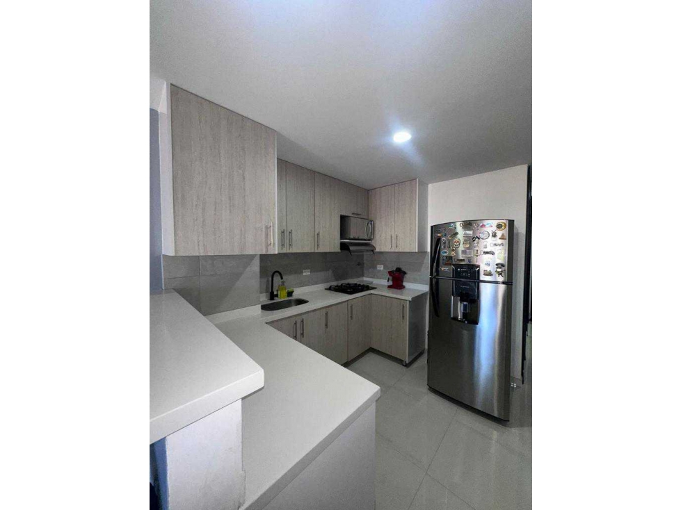 APARTAMENTO EN VENTA SECTOR EL VELODROMO, MEDELLIN* — foto 3