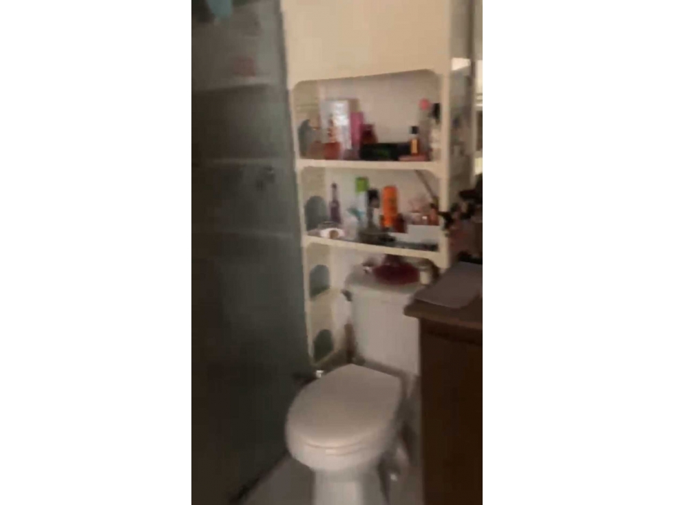 VENDO APARTAMENTO SECTOR LOS COLORES, MEDELLIN* — foto 5