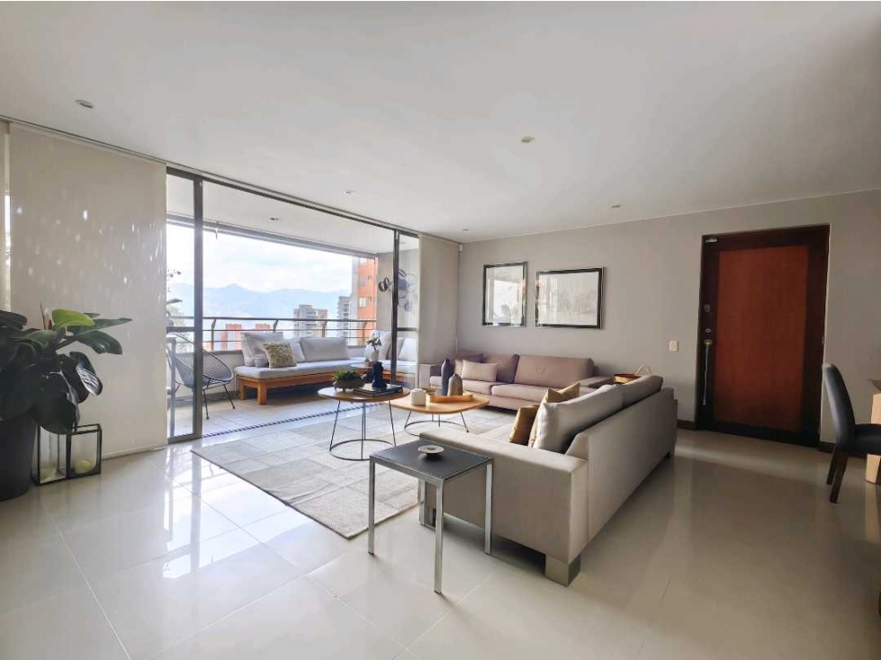 Venta Apartamento El Poblado Sector Tesoro / Transversal Inferior — foto 3