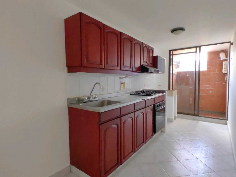 Apartaestudio Amplio de 51.6 m² en Laureles piso alto — foto 6