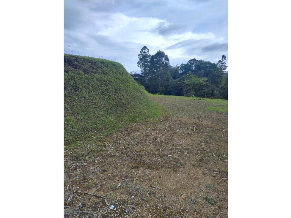 SE VENDE LOTE ENTRE SAN ANT.DE PEREIRA Y LA CEJA, PARCELACION LA SELVA