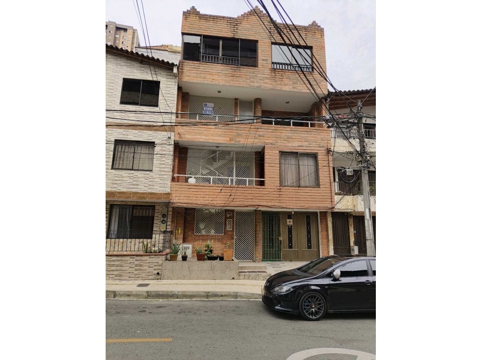SE VENDE APTO TRADICIONAL EN SABANETA DUPLEX SECTOR ENTRE AMIGOS 4P/SA